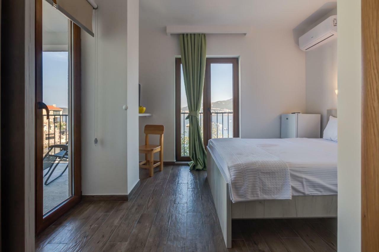 Mima Apartments Sveti Stefan Exterior foto